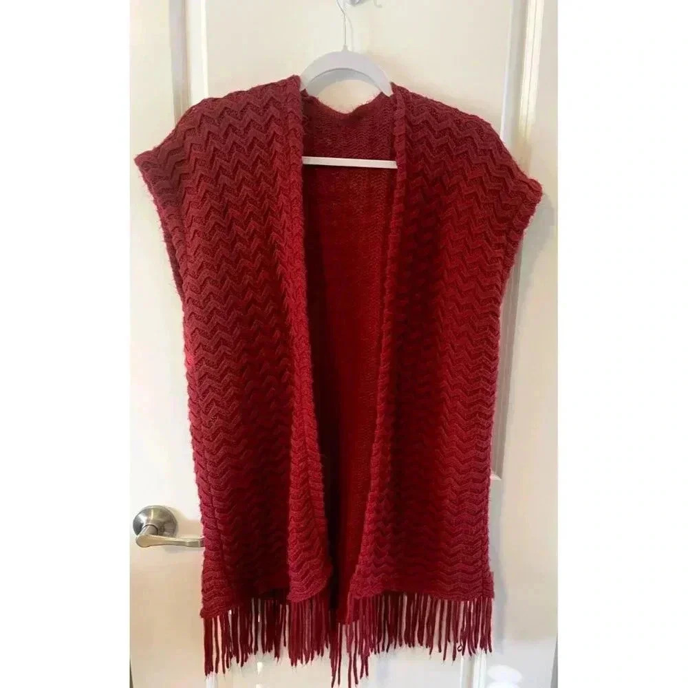 Women's Sleeveless Zig-Zag Knit Open Front Poncho Cardigan Vest with Fringe OS